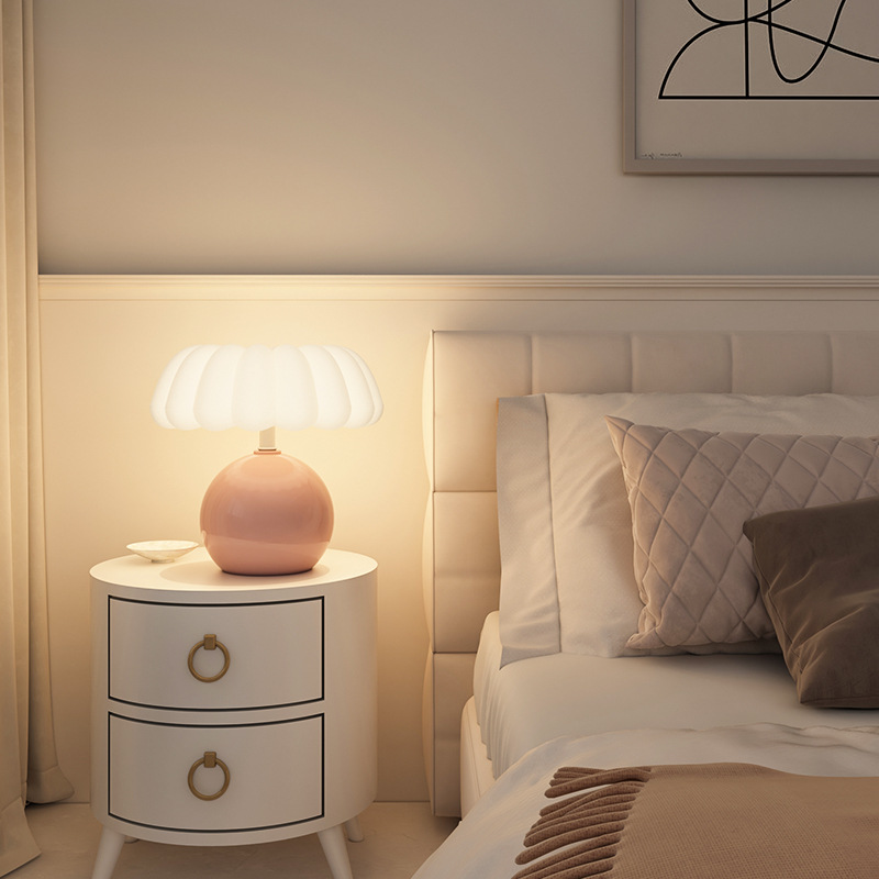 Cream Style Bedside Table Lamp – Mushroom Table Lamp Bewertung und Preis